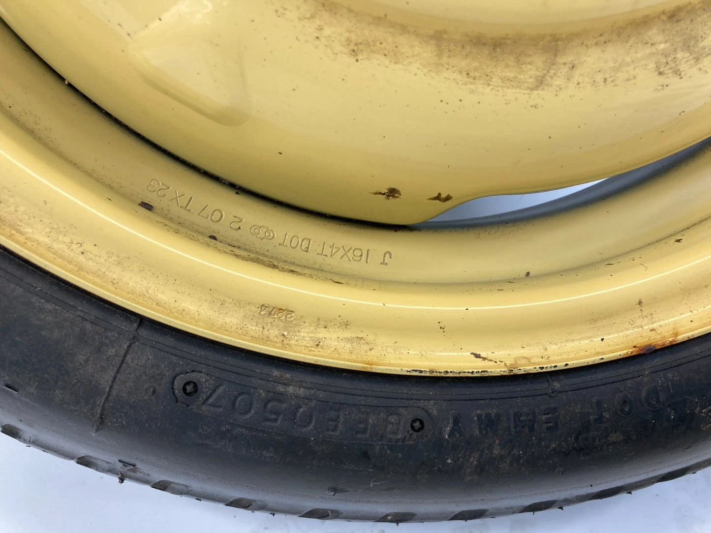 2004-2015 TOYOTA PRIUS HATCHBACK EMERGENCY SPARE TIRE WHEEL T125/70D16 OEM