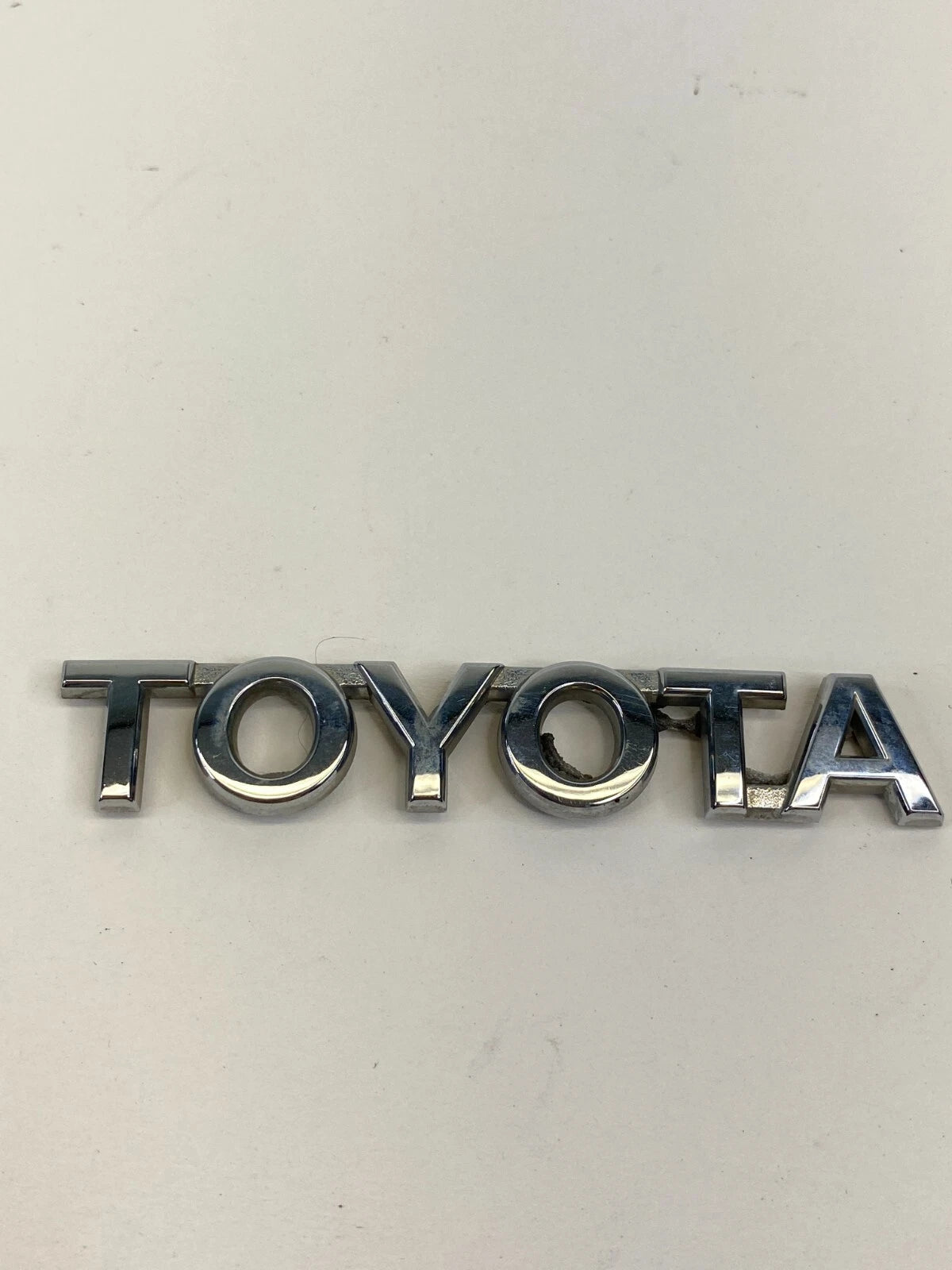 2006-2012 TOYOTA RAV4 BACK DOOR TOYOTA LOGO EMBLEM NAMEPLATE OEM