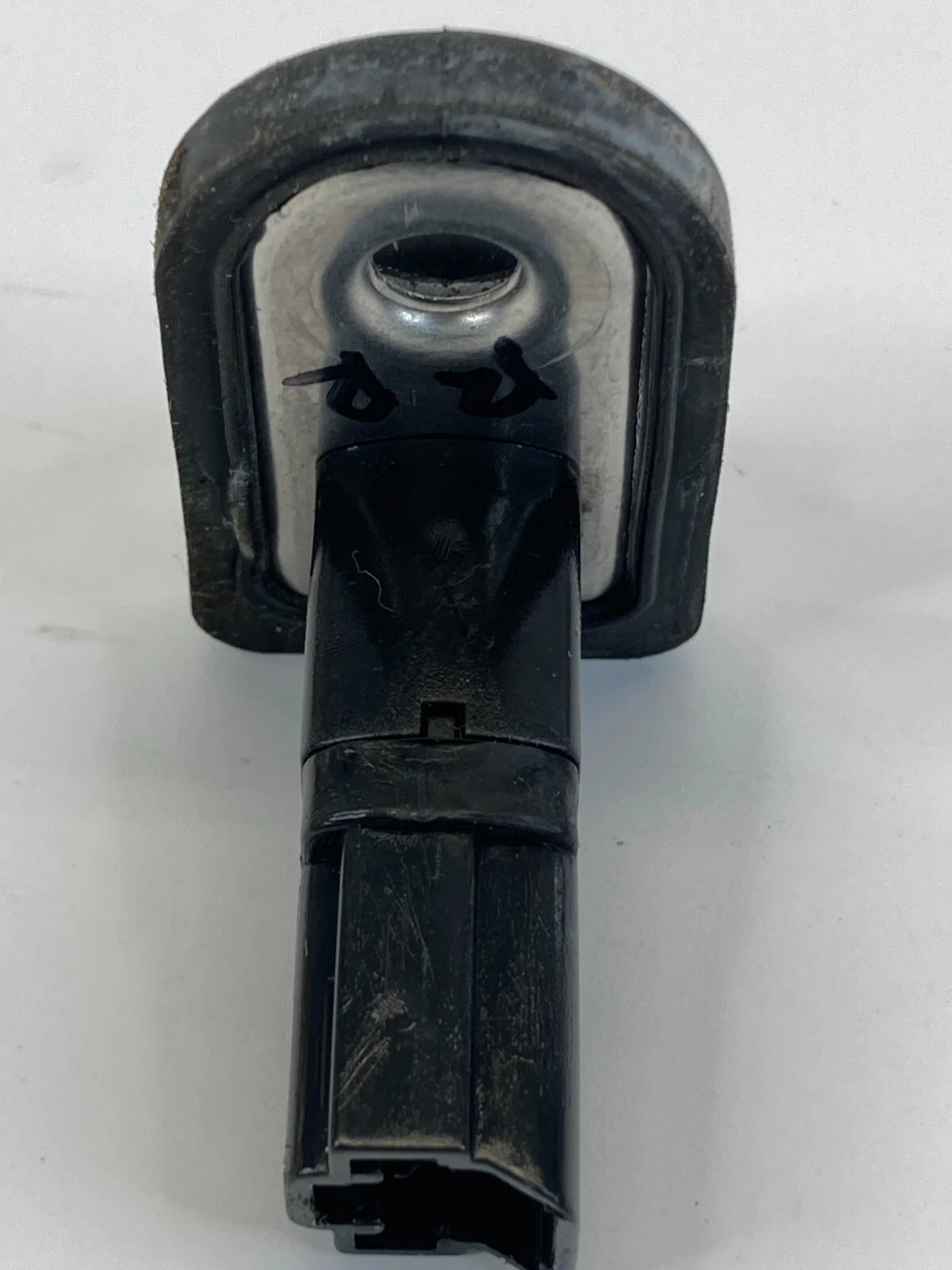 1995-2011 HYUNDAI ACCENT REAR RIGHT BACK SIDE DOOR JAMB AJAR LIGHT SENSOR SWITCH