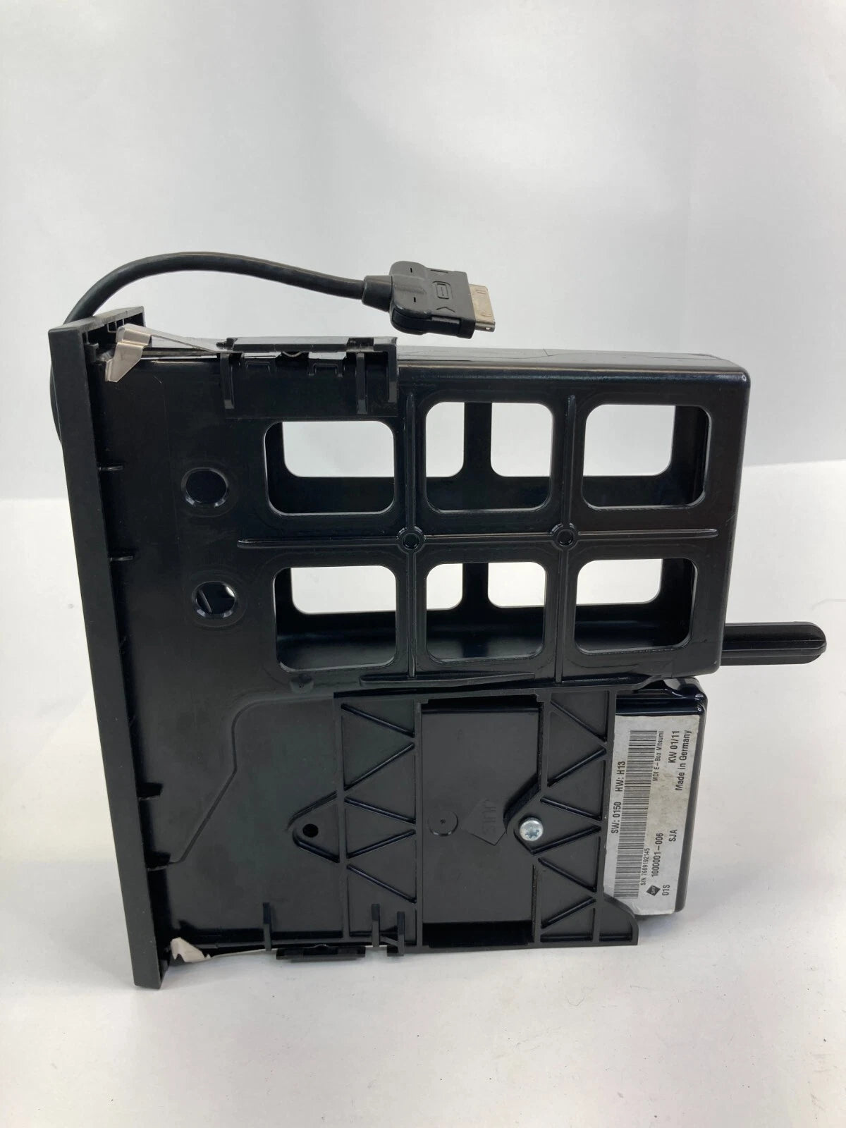 2009-2011 VOLKSWAGEN TIGUAN MULTIMEDIA INTERFACE MODULE SOCKET 5N0-035-344C OEM