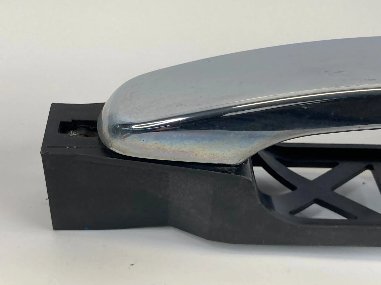 2010-2017 GMC TERRAIN REAR LEFT BACK SIDE EXTERIOR DOOR HANDLE 15786207 OEM