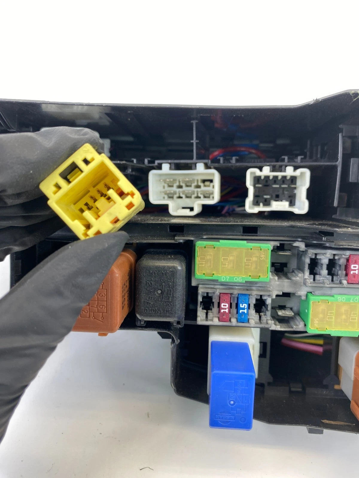 2013-18 Altima 13-25 Murano Pathfinder 2.5L Engine Fusebox & Relay Control Unit