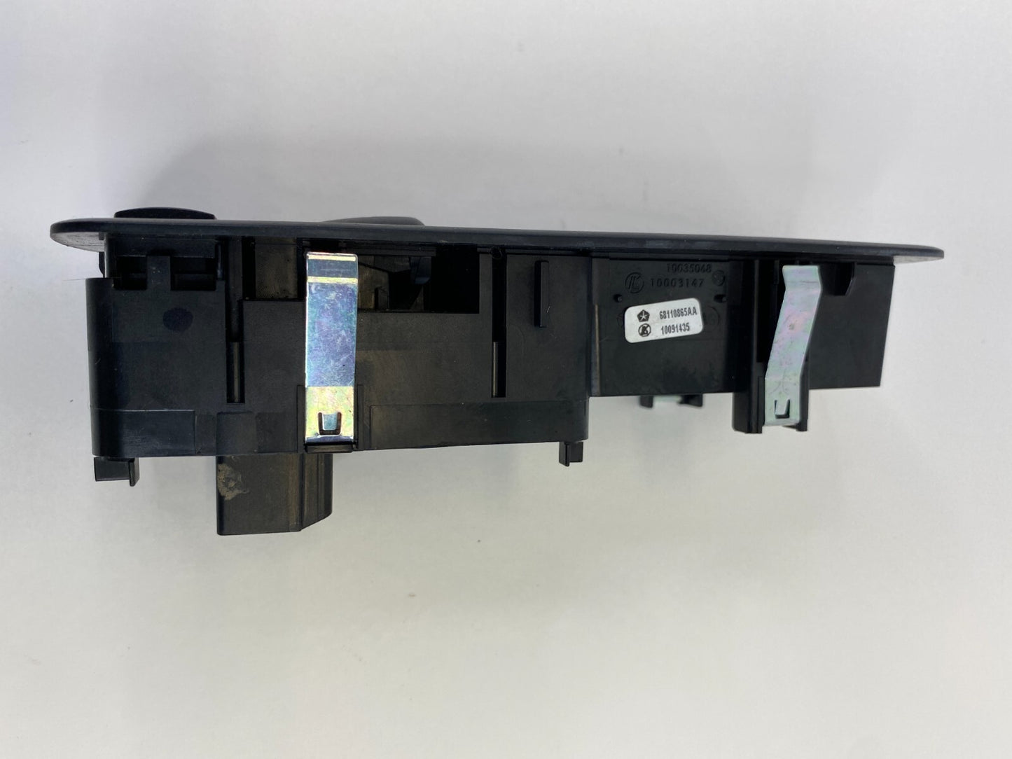 12-16 Chrysler Town & Country Front Right Side Door Window Switch 68110865AA OEM
