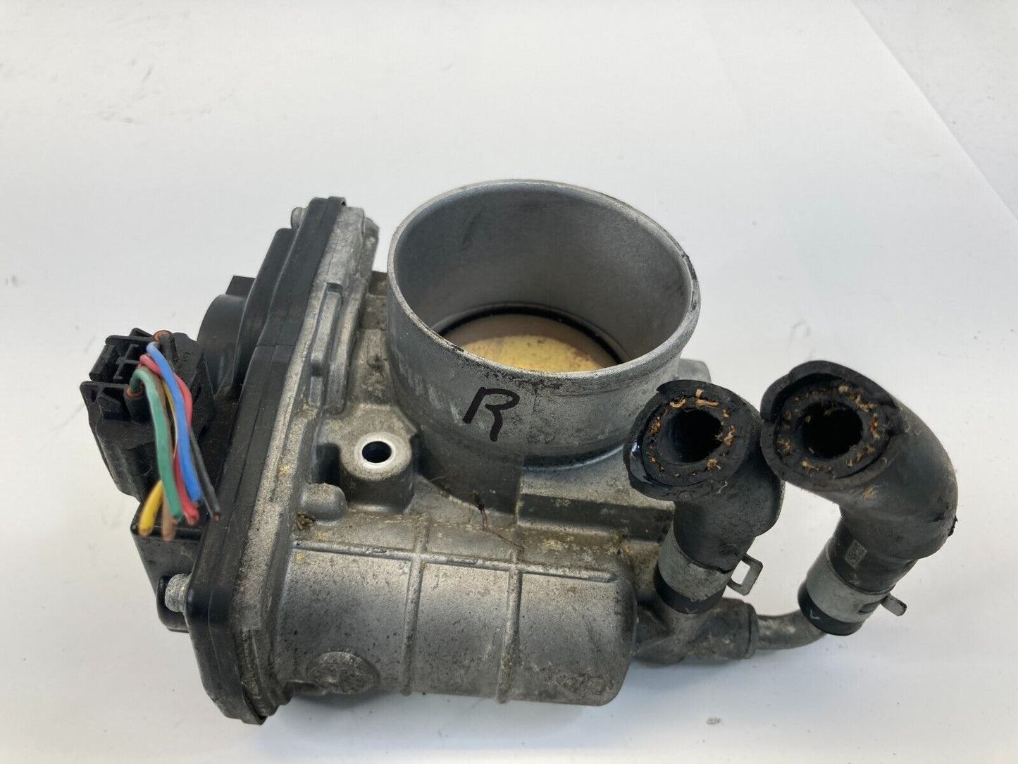 07 08 Infiniti G35 Sedan 3.5L AT Right Passenger Throttle Body Valve 526-02 OEM