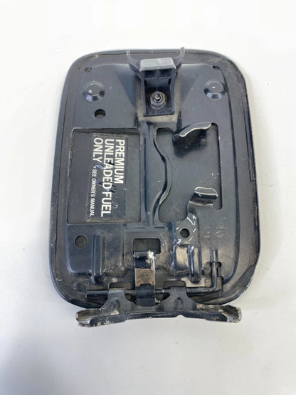 98 99 00 01 02 03 04 05 LEXUS GS300 FUEL FILLER DOOR GAS LID COVER OEM