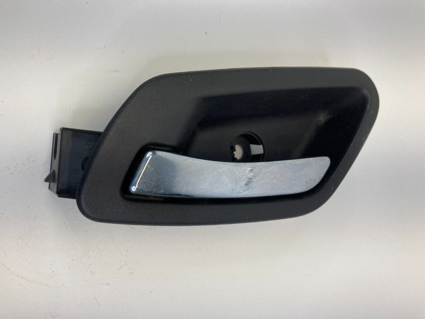 2005-2010 Pontiac G6 SDN Rear Left Side Inner Interior Door Handle 4140-1XXX OEM