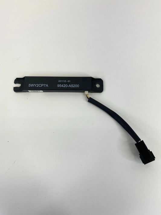 2013-2018 HYUNDAI SANTA FE SPORT SMART KEY KEYLESS IGNITION UNIT 95420-A5300 OEM