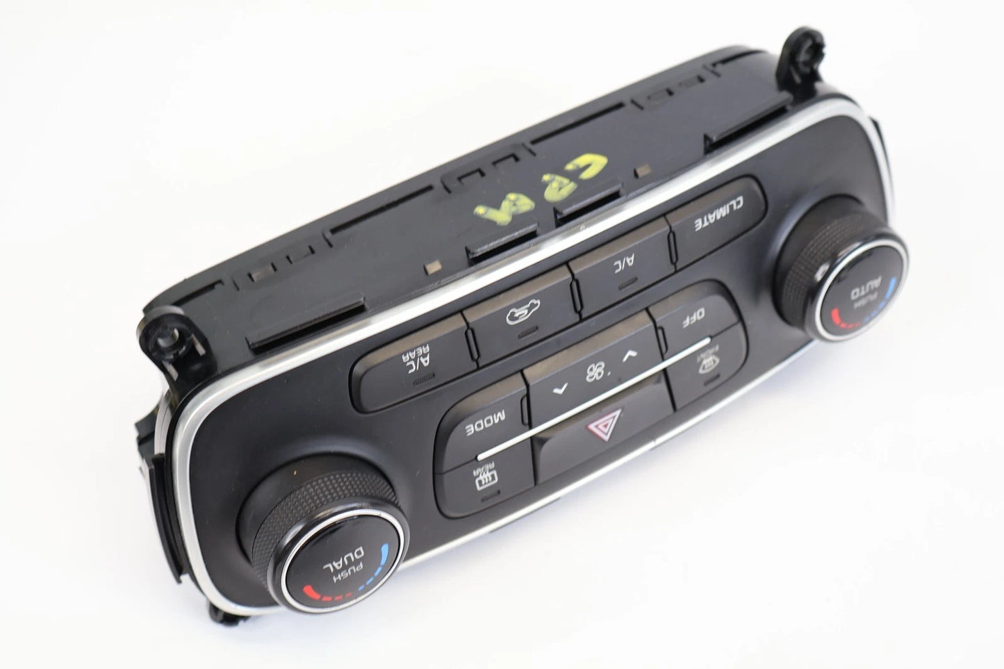 2014 2015 KIA SORENTO A/C CLIMATE TEMPERATURE CONTROL W/NAVIGATION 972501U585