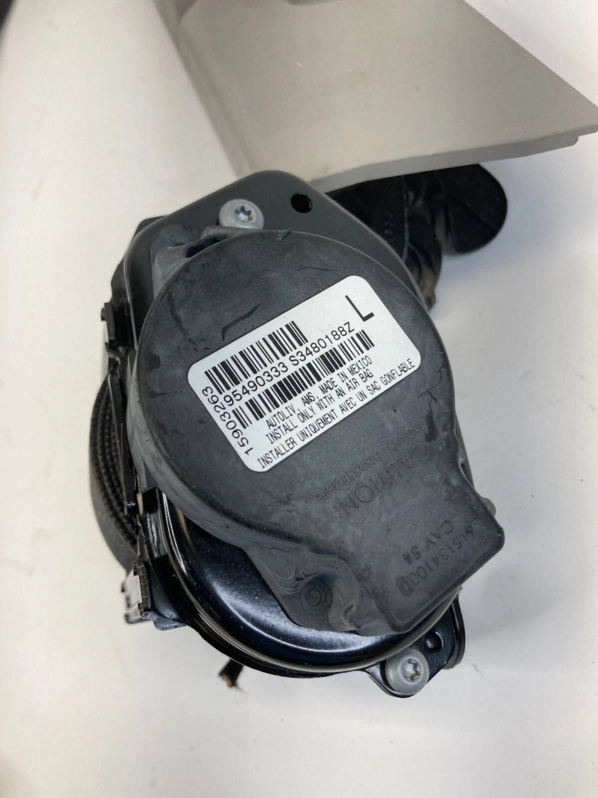 2012-2014 CHEVY SONIC FRONT LEFT DRIVER SIDE SEAT BELT RETRACTOR 95490333 OEM