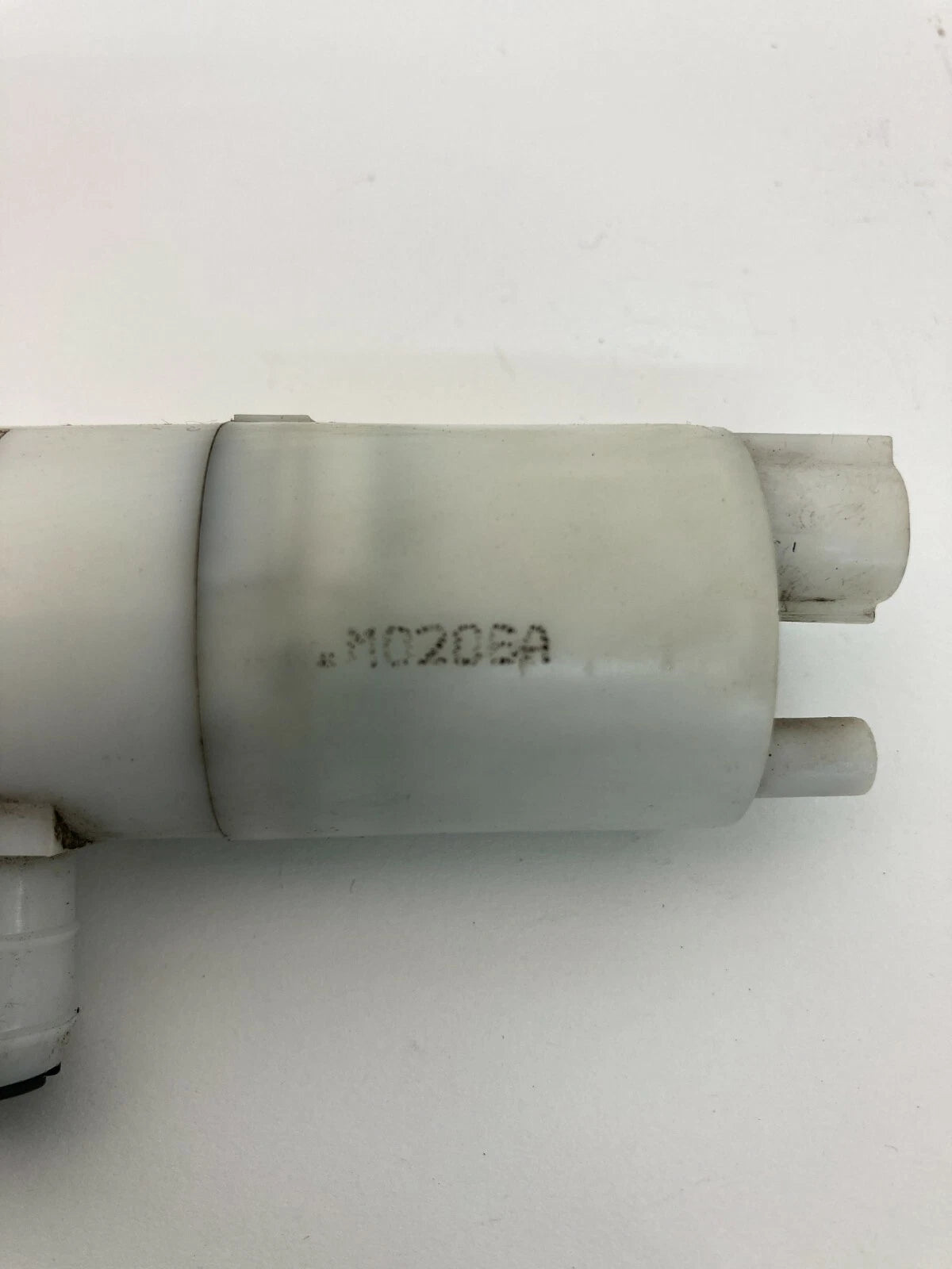 00-05 DODGE DAKOTA 01-03 DURANGO WINDSHIELD WIPER WASHER PUMP OEM