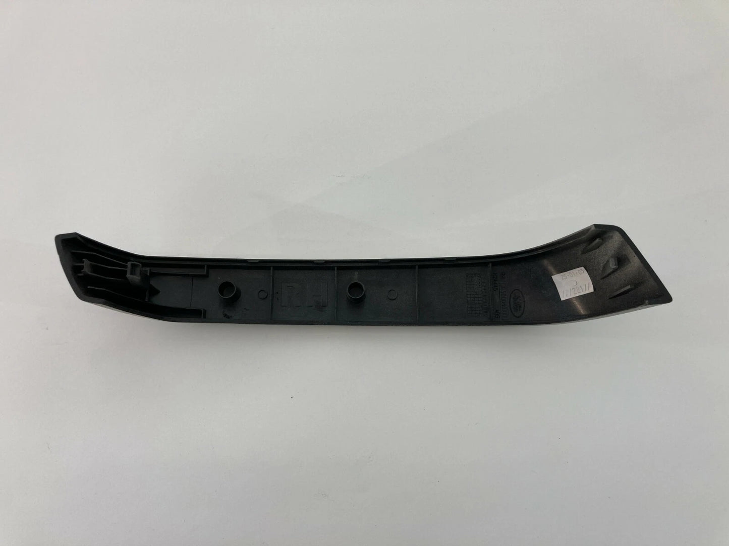 2004 2005 LAND ROVER FREELANDER REAR RIGHT INTERIOR DOOR PULL HANDLE TRIM COVER