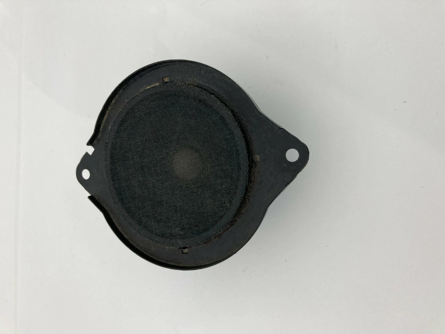 2008-2016 CHRYSLER TOWN & COUNTRY FRONT DASH SPEAKER TWEETER AUDIO 05059062AB