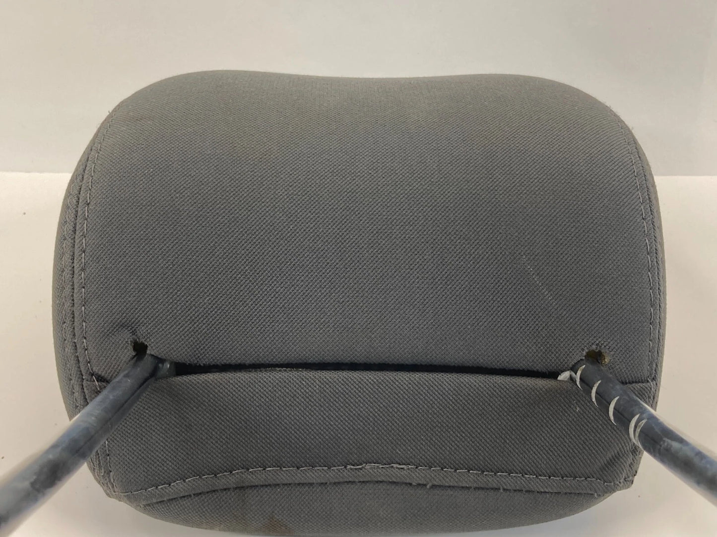 2007-2010 CHRYSLER 300 FRONT RIGHT PASSENGER SIDE SEAT HEADREST HEAD REST OEM