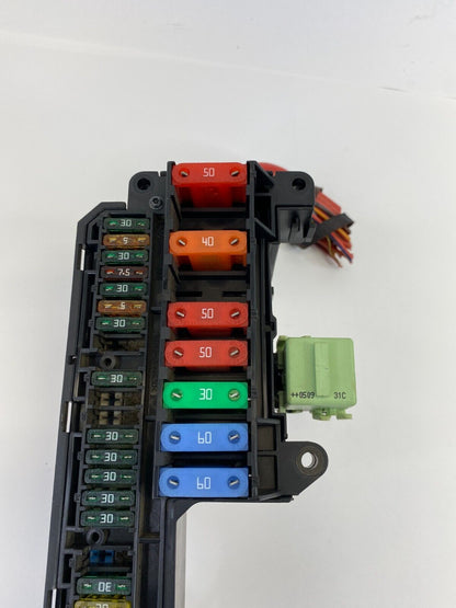 04-07 BMW 530i 525i 3.0L Fuse Box Relay Junction Under Dash 6114695733001 OEM