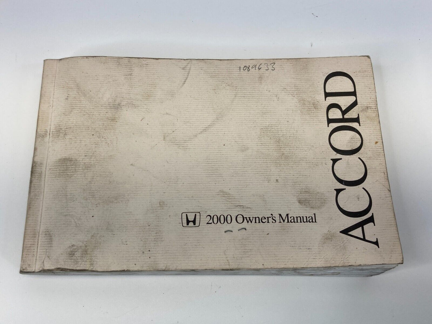 2000 Honda Accord Sedan Owners Manual Guide Information OEM