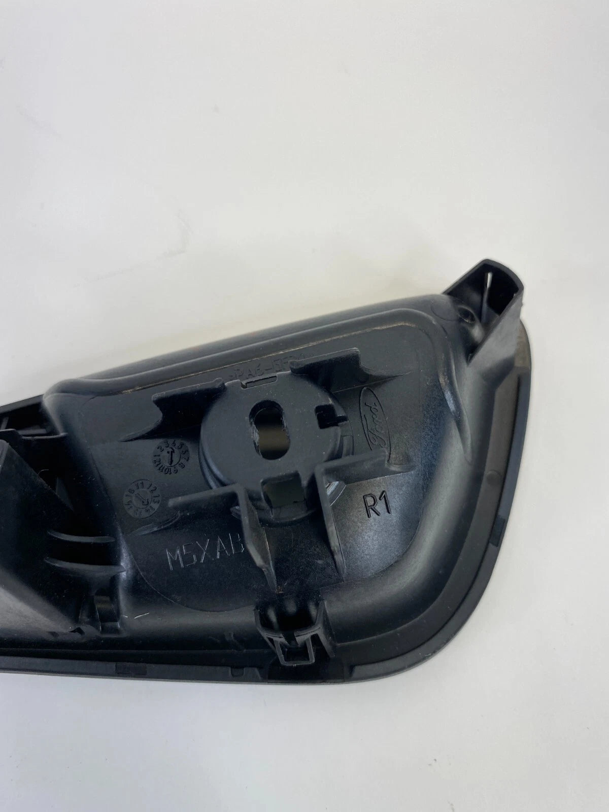 2012-2018 FORD FOCUS FRONT RIGHT SIDE INTERIOR INNER DOOR HANDLE AM51-A22600-DAW