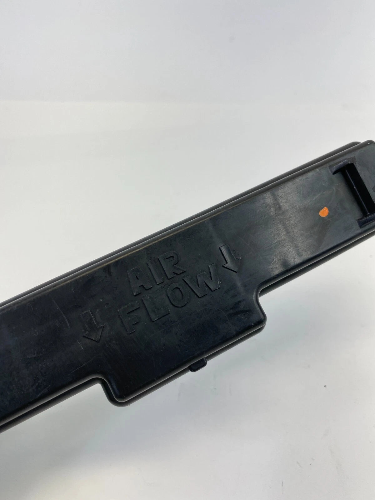 2009 09 DODGE CALIBER AIR CONDITIONING FILTER FLOW ACCESS LID COVER CAP OEM