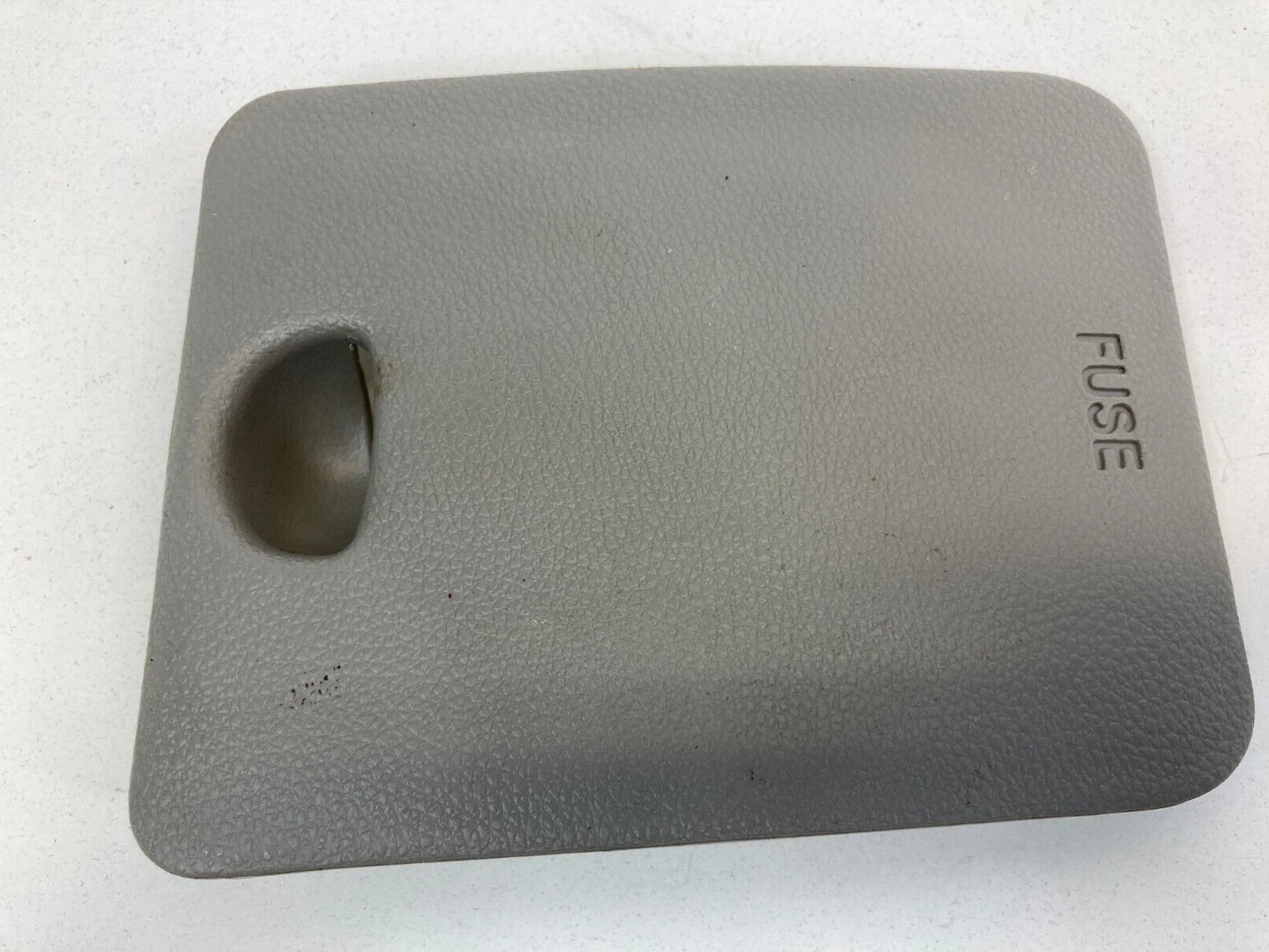 2010 KIA SEDONA INTERIOR FUSE BOX ACCESS COVER LID TRIM PANEL 84755-4D000 OEM