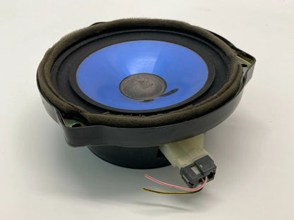 2002-2005 KIA SEDONA FRONT RIGHT PASSENGER DOOR AUDIO SPEAKER OEM 0K53G66960