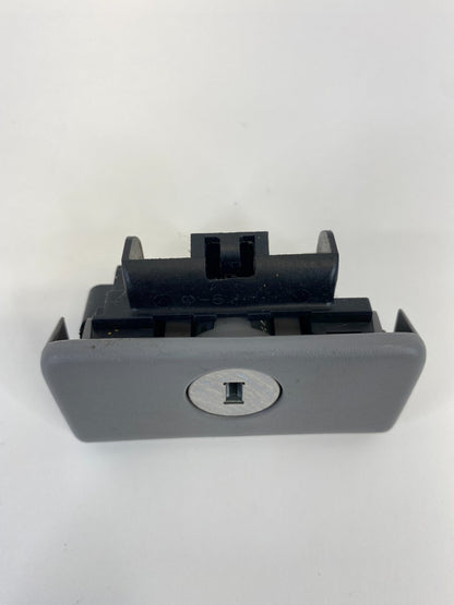 2002-2006 Toyota Camry Glove Box Storage Compartment Latch Lock Door Handle