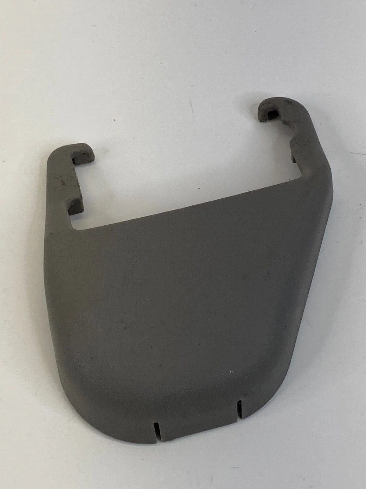2003 2003 02 03 LEXUS ES300 FRONT RIGHT SEAT TRACK END COVER CAP TRIM OEM