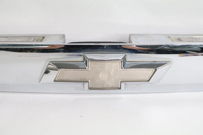 2010-2015 CHEVY EQUINOX TRUNK LIFTGATE CHROME TRIM MOLDING W/O CAMERA 22869810