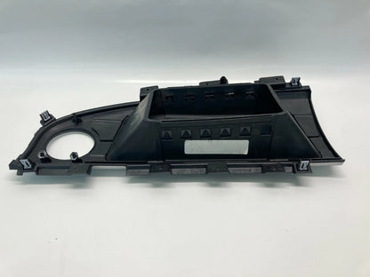 2006 2007 CHRYSLER PT CRUISER RIGHT PASSENGER SIDE DASH BEZEL TRIM PANEL COVER