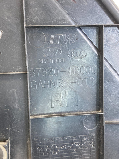 2012-2017 Hyundai Accent Sedan Right Quarter Window Trim Molding 87820-1R000 OEM