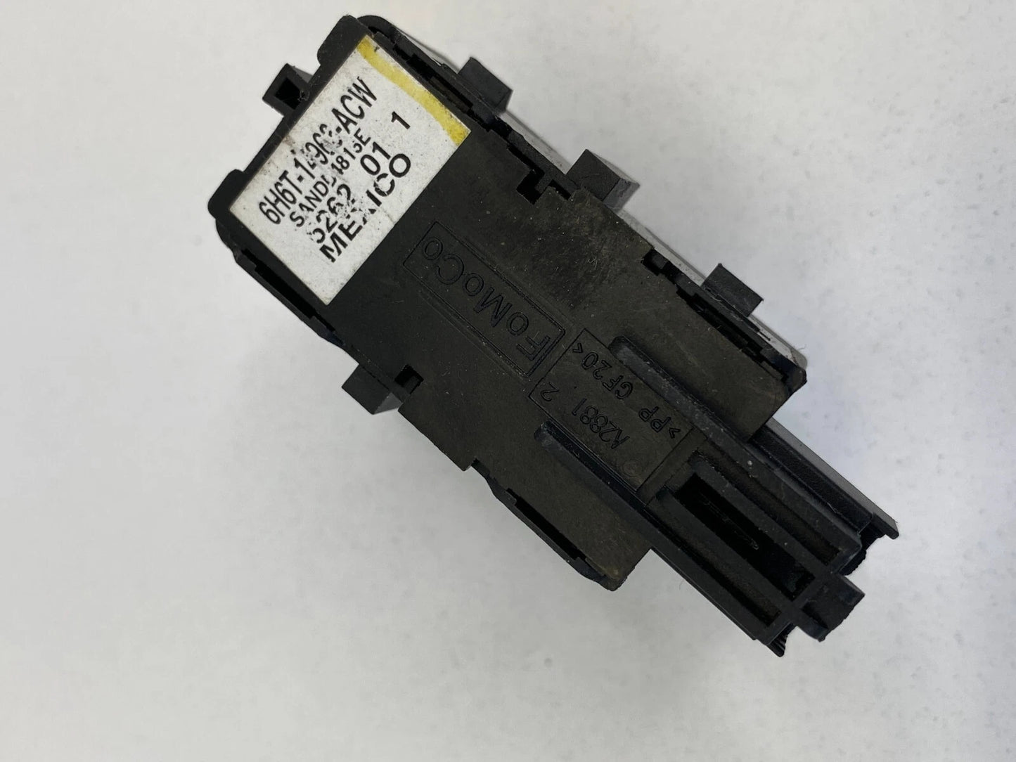 2007-2009 LINCOLN MKZ FRONT RIGHT DOOR LOCK SWITCH CONTROL 6H6T-14963-ACW OEM