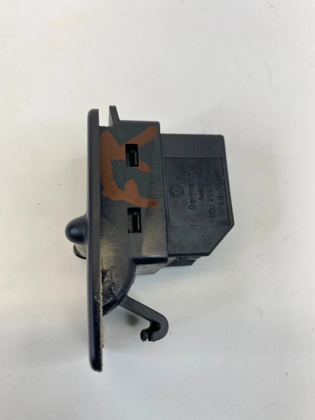 98-07 VOLKSWAGEN BEETLE FRONT RIGHT SIDE DOOR POWER WINDOW CONTROL SWITCH OEM