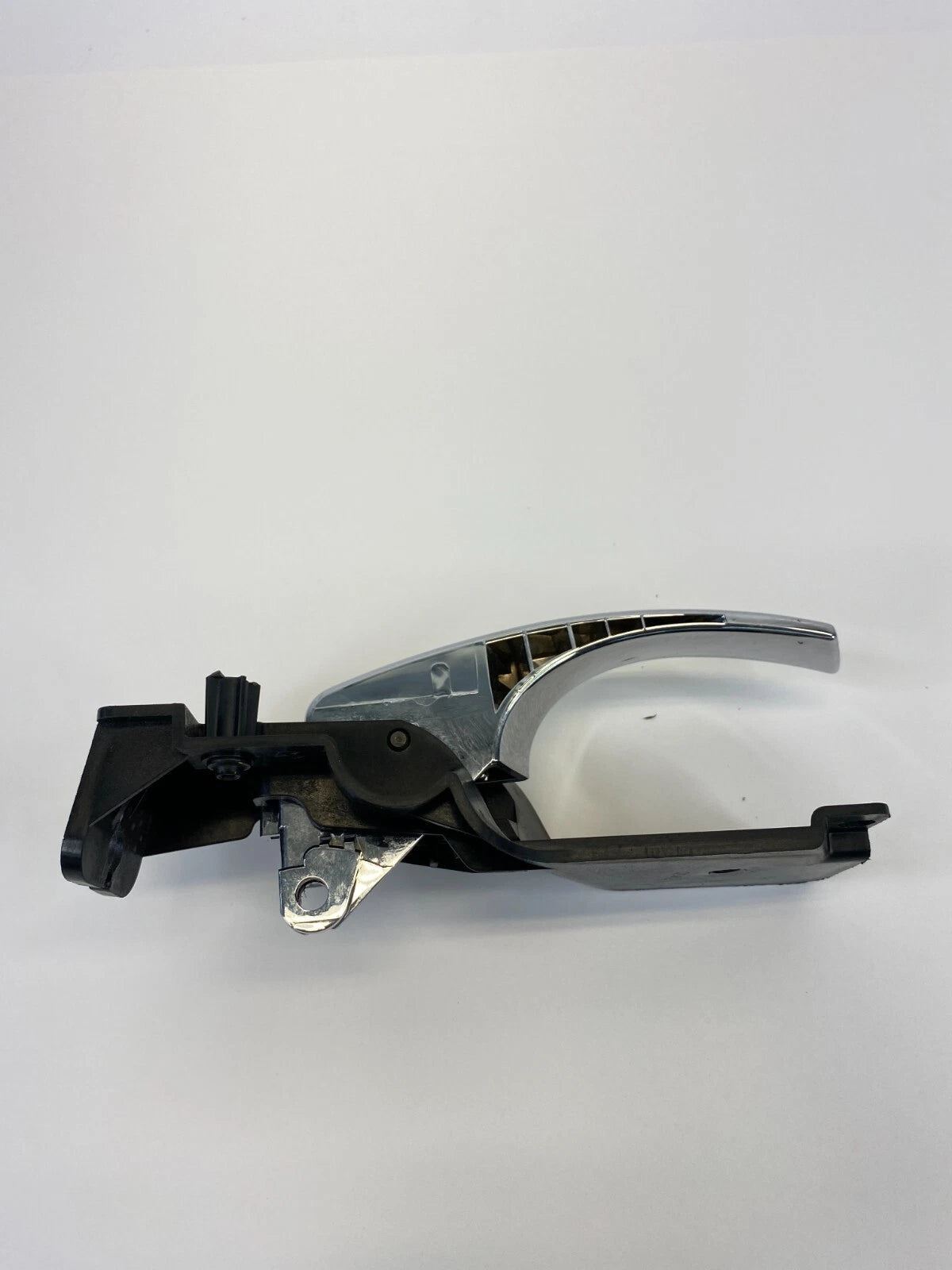 2011-2016 CHRYSLER TOWN & COUNTRY FRONT LEFT INTERIOR DOOR HANDLE 68066553AA OEM