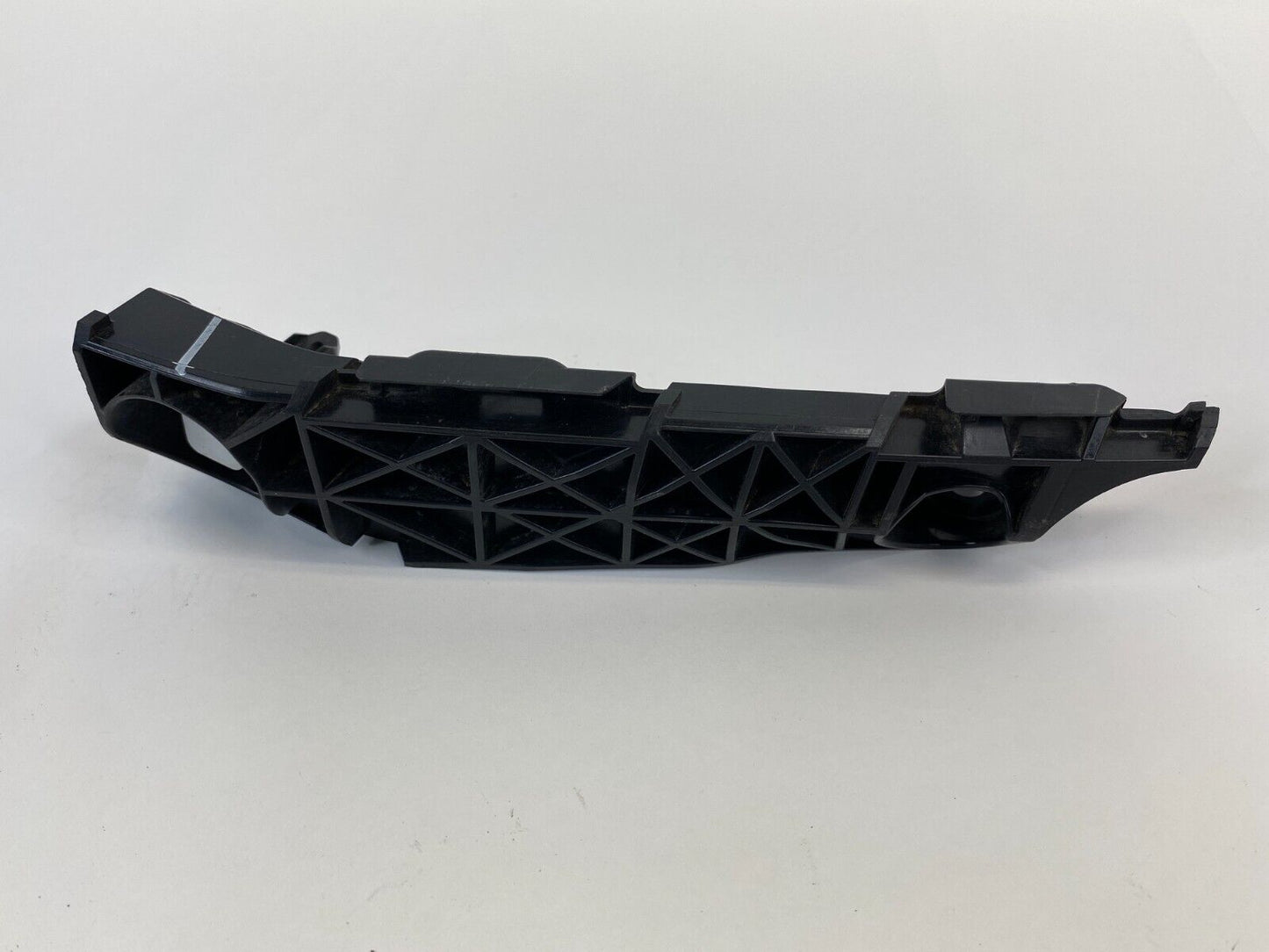 2006-2012 Toyota RAV4 Front Right Bumper Bracket Retainer Cover Stay 52535-0R010