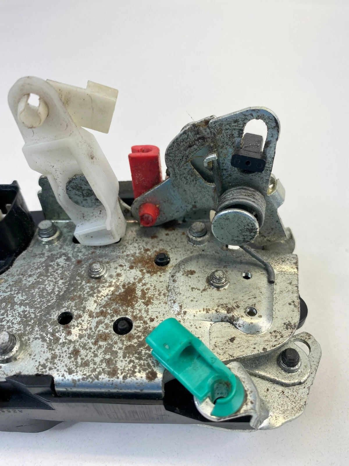 06-10 DODGE CHARGER 05-10 CHRYSLER 300 REAR RIGHT SIDE DOOR LOCK LATCH ACTUATOR