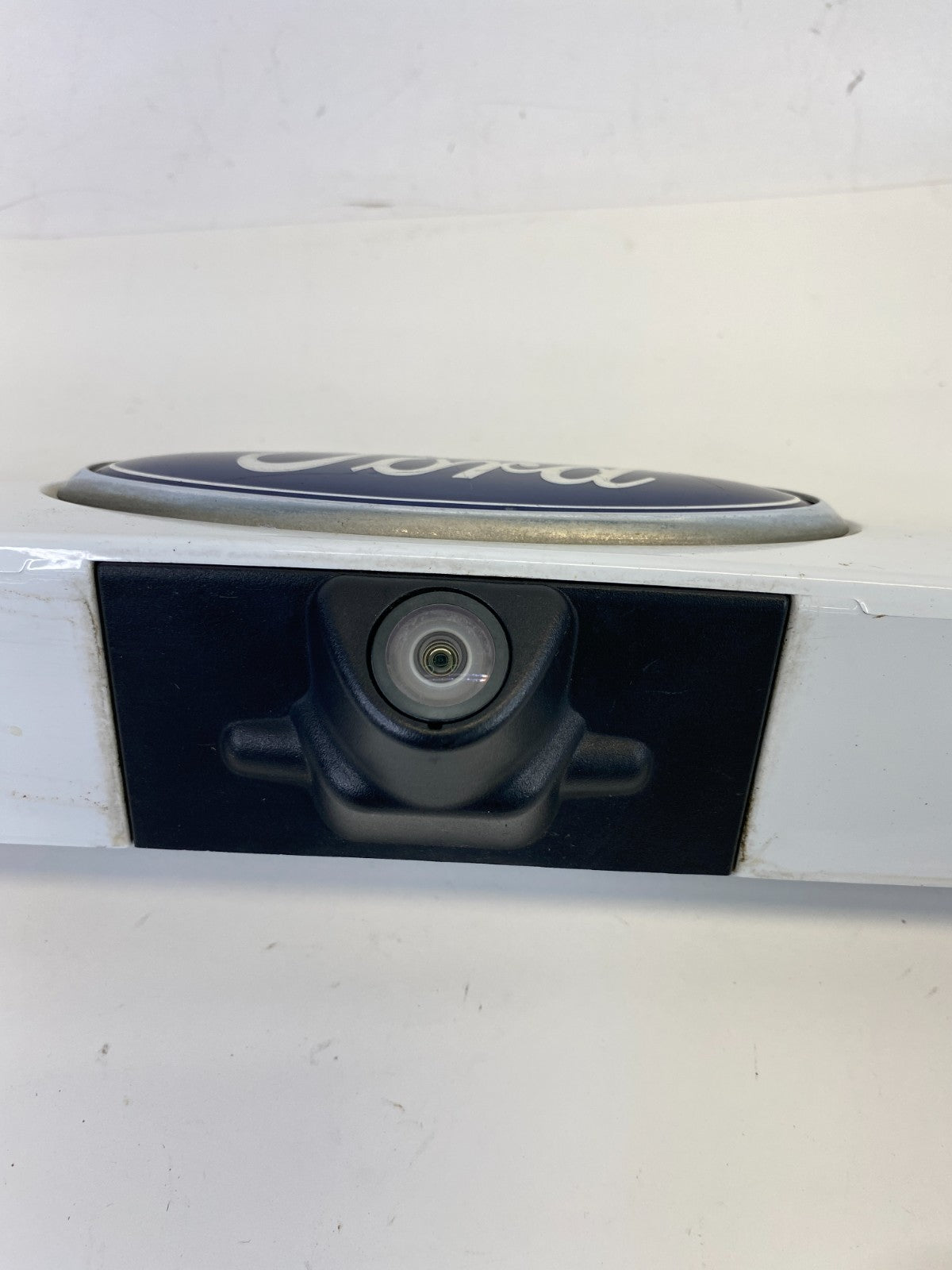 13-16 Ford Escape Liftgate Tailgate License Trim Molding w/ Camera