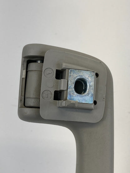 2007-2014 GMC Yukon Chevrolet Tahoe Rear Left Side Roof Grab Grip Handle OEM