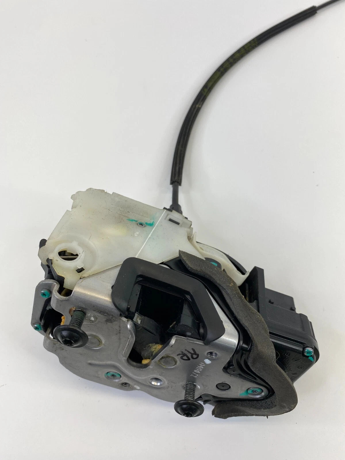 2010-2015 CHEVROLET EQUINOX REAR RIGHT DOOR LOCK LATCH RELEASE ACTUATOR 13503784