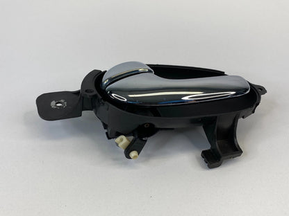 02-09 GMC ENVOY TRAILBLAZER REAR LEFT SIDE INNER DOOR HANDLE OEM