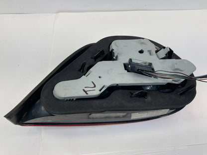 2000-2004 JAGUAR S-TYPE REAR LEFT DRIVER SIDE TAIL LIGHT TAILLIGHT XR83-13405-AH