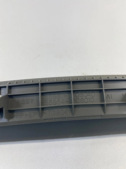 07-11 TOYOTA CAMRY FRONT DEFROSTER VENT CLOCK TRIM COVER PANEL TRIM 55981-06040