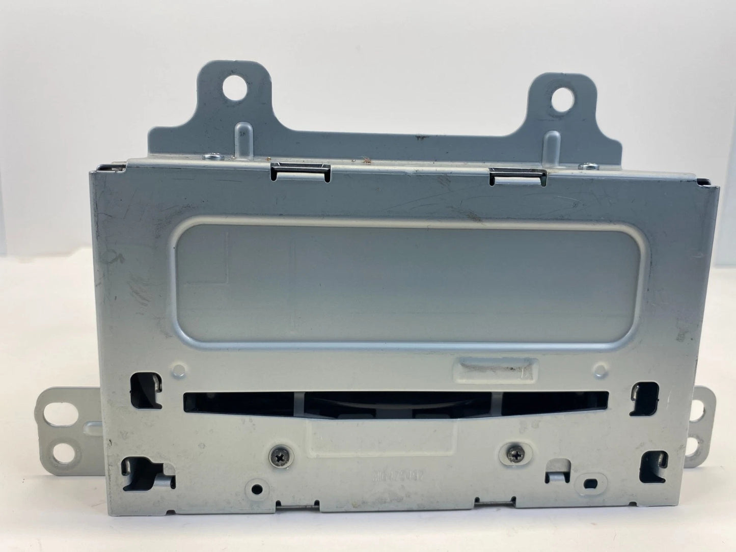 2011 2012 CHEVROLET CRUZE XM AM/FM CD PLAYER MP3 RADIO RECEIVER 22870782