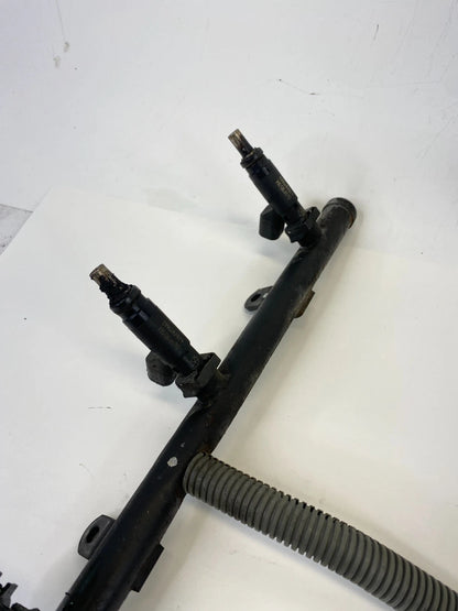 2005-08 GRAND CHEROKEE COMMANDER 5.7L FUEL INJECTION RAIL W/ COIL INJECTORS