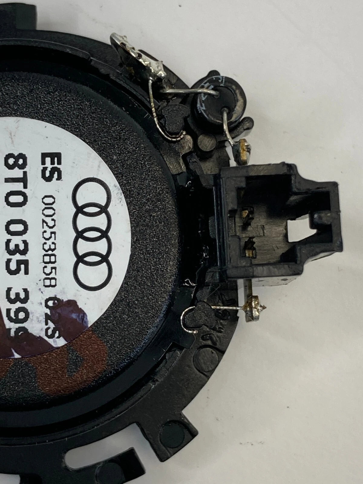 2009-2016 AUDI A4 REAR RIGHT BACK DOOR AUDIO TWEETER SPEAKER 8T0035399 OEM