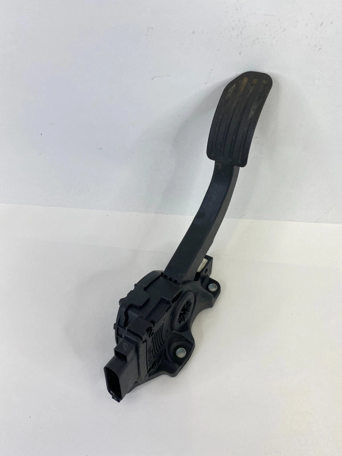 2008-2016 VOLVO XC70 ACCELERATOR GAS PEDAL ASSEMBLY 6G92-9F836-BD OEM