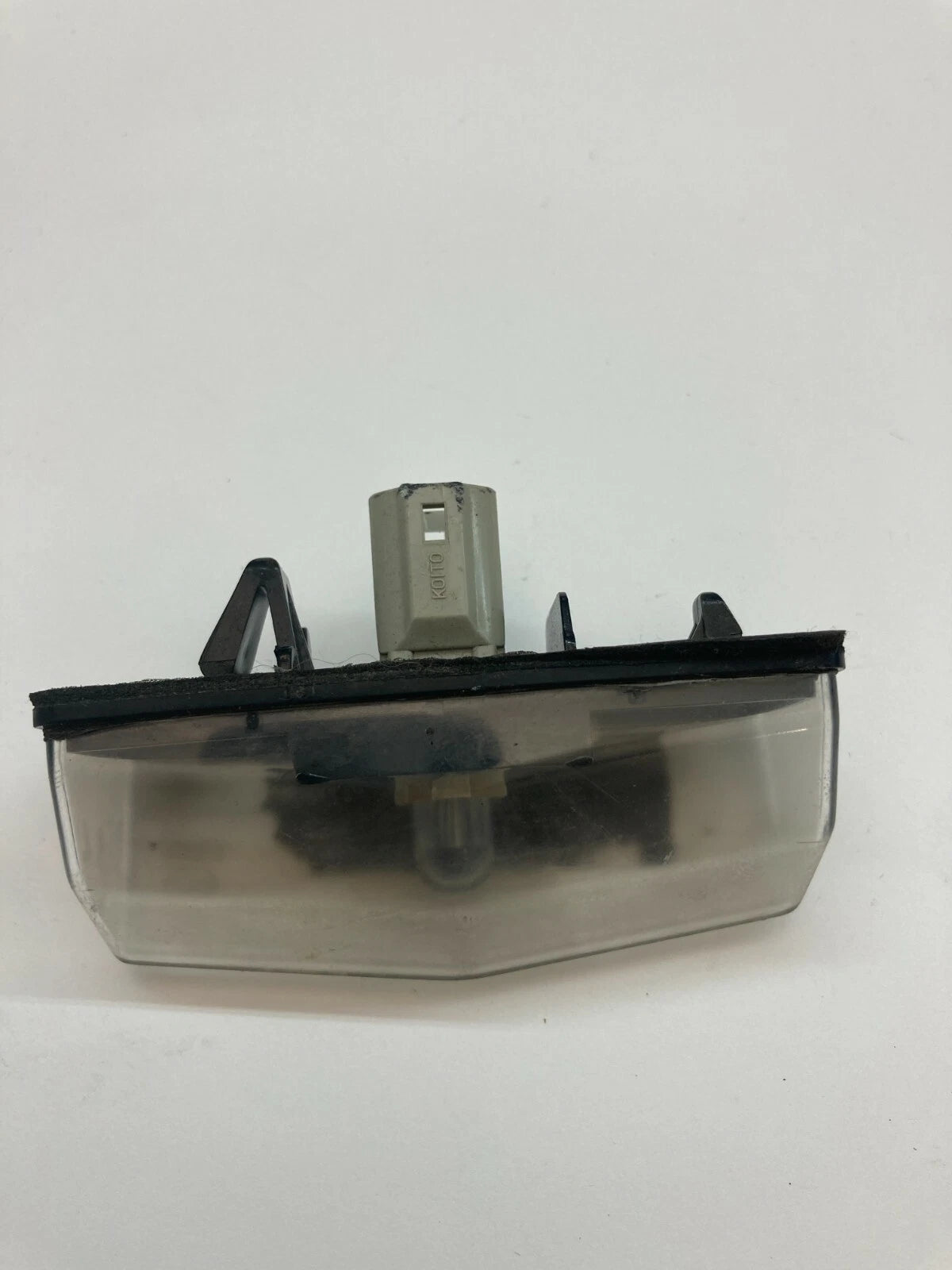 2005 2006 2007 SCION TC REAR LICENSE PLATE LIGHT LAMP ASSEMBLY E130551 OEM