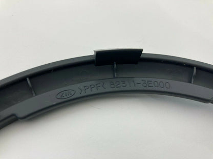 2003-2009 KIA SORENTO FRONT RH PASSENGER DOOR SPEAKER COVER TRIM OEM 823113E000