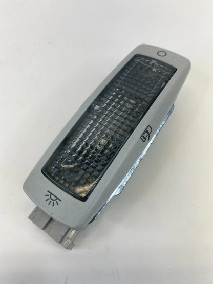 99-05 VW VOLKSWAGEN JETTA INTERIOR REAR DOME MAP LIGHT LAMP 3B0947291 OEM
