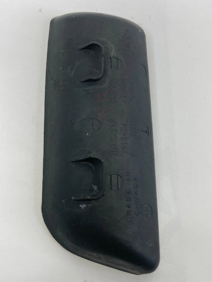 2006-2013 CHEVROLET IMPALA REAR RIGHT PULL HANDLE COVER SCREW CAP TRIM 10352912
