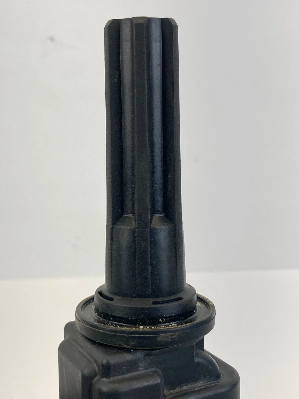 2006-2009 CHEVROLET TRAILBLAZER 4.2L ENGINE IGNITION COIL IGNITER 12612369 OEM