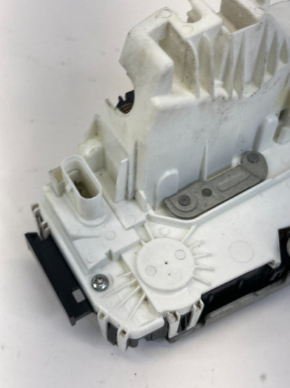 2011-2016 Chrysler Town & Country Front Right Door Lock Latch Actuator 04589694A