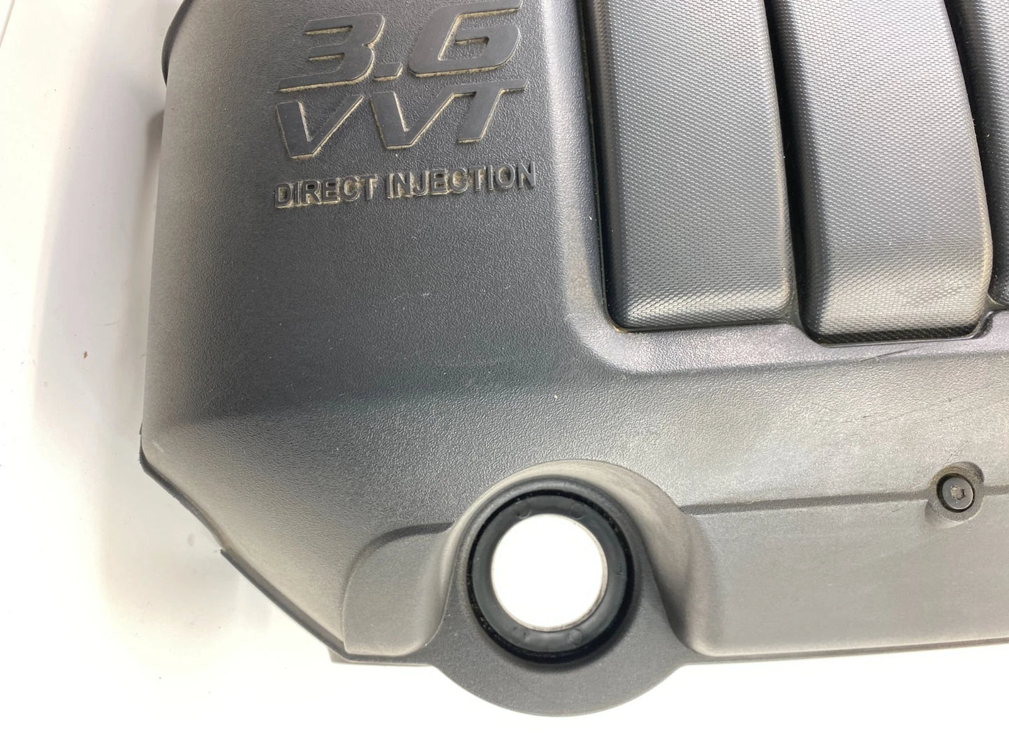 2009-2011 ACADIA ENCLAVE TRAVERSE ENGINE COVER INTAKE MANIFOLD TOP 12629963 OEM